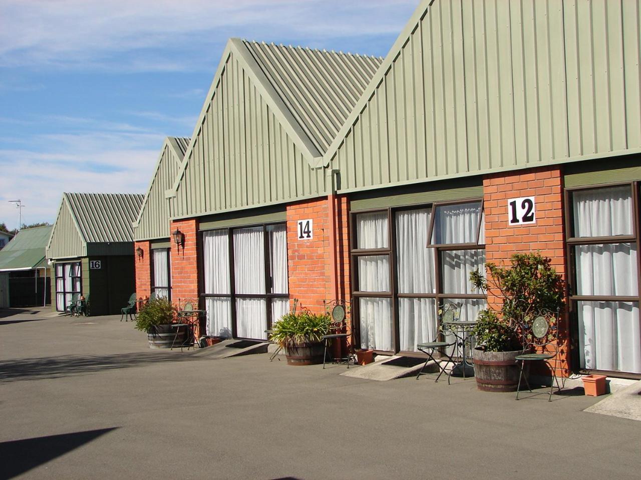 193 Aorangi Manor Motel Blenheim Exterior foto